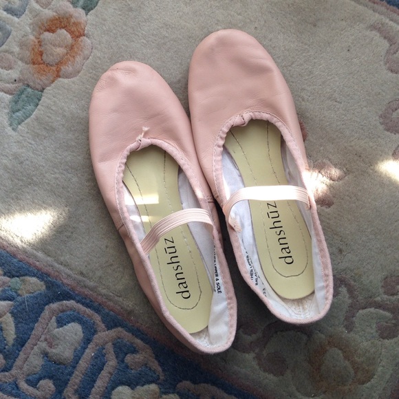 Ballet shoes 🙆