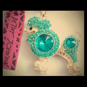 Betsey Johnson necklace
