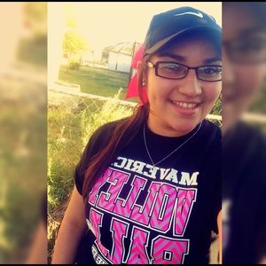 Meet your Posher, Isa