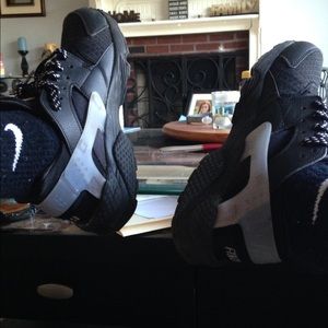 Nike huaraches