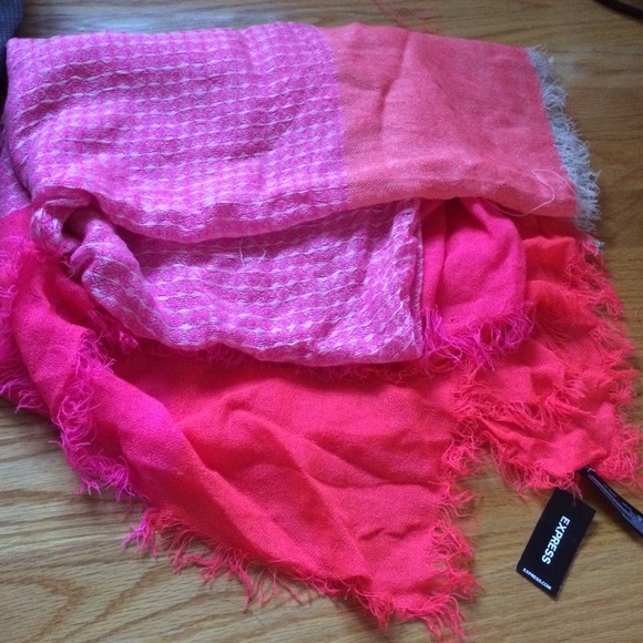 Express scarf - Picture 1 of 1