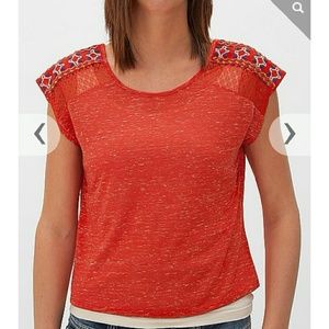 Eyeshadow Top from Buckle