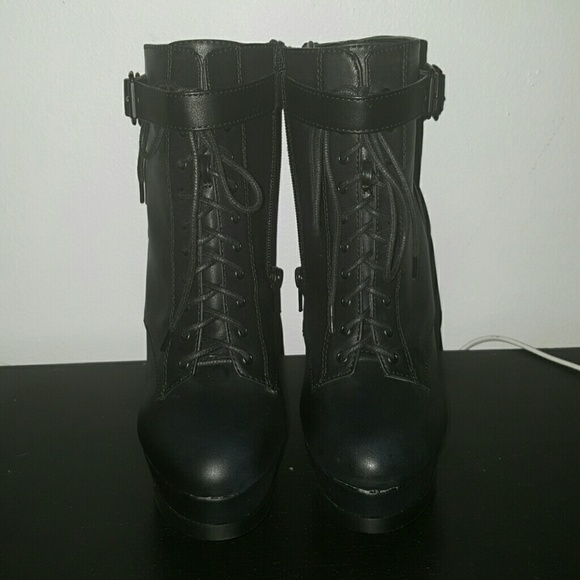 Booties!! - Picture 2 of 4