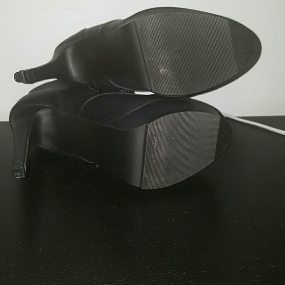 Booties!! - Picture 4 of 4