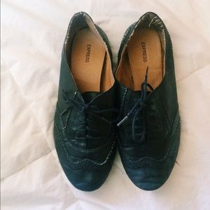 Black express oxfords