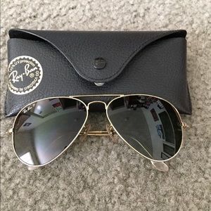 Ray-ban Polarized Aviators - gold frame