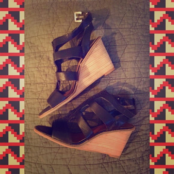 Dolce Vita black strappy wedge