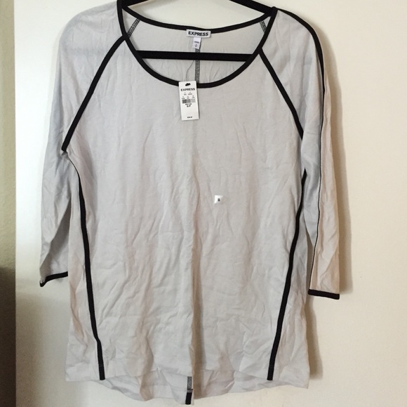 Cute Express grey top 3/4 sleeve BNWT!