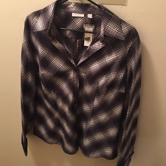 NWT NY & Co button down shirt