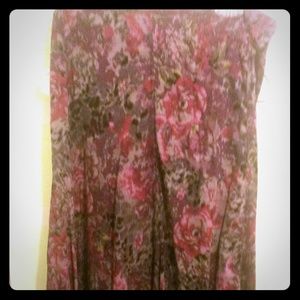 Plum Floral Plus size skirt
