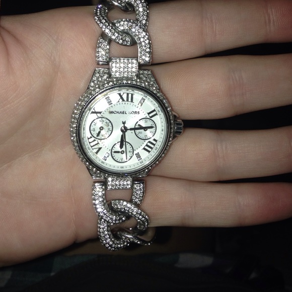 Michael Korrs watch main image 4