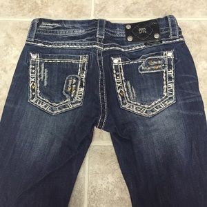 Studded Miss Me Jeans - size 26 - Worn 5-10 times