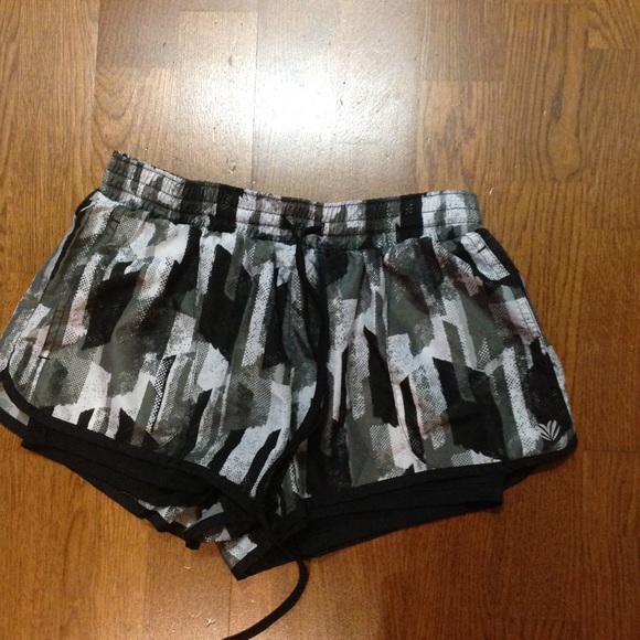 Athletic workout shorts