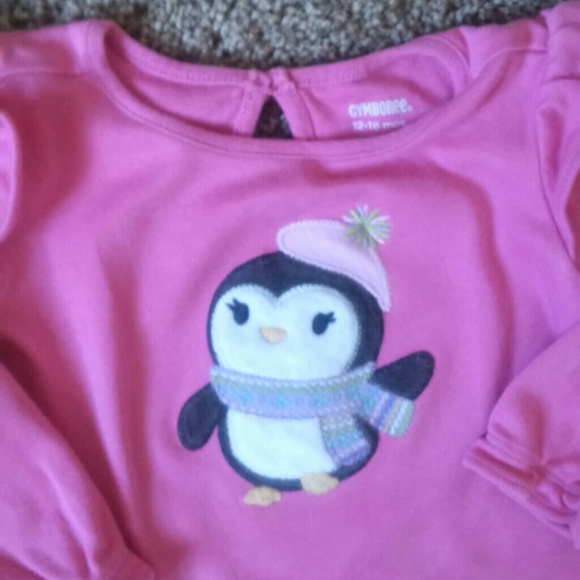 Toddler clothes - Picture 2 of 2