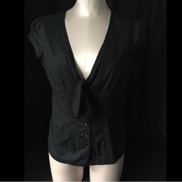 Gap black short sleeve blouse. - Picture 1 of 3
