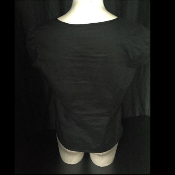 Gap black short sleeve blouse. - Picture 2 of 3