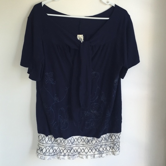 ANTHROPOLOGIE navy blue peasant top