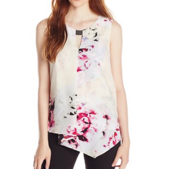 DKNY Tops - SOLD 🎉DKNY Beautiful Floral Tank Top