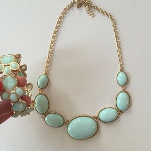 NWOT Francescas's Necklace + Bracelet Set