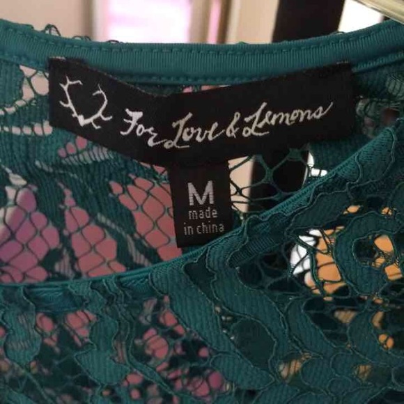 For love and lemons lace dress - Picture 2 of 4