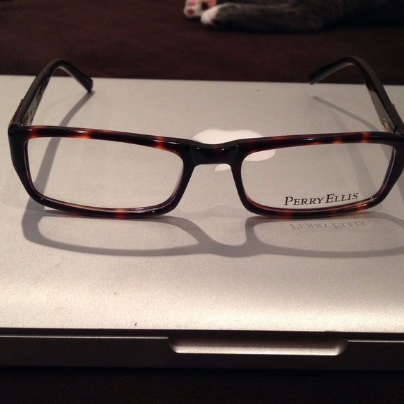 Men's Perry Ellis frames - Picture 2 of 3