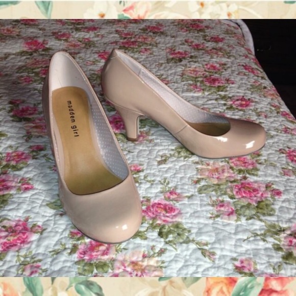 Madden Girl Blush Pumps