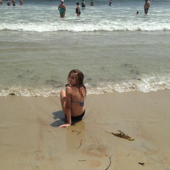 Meet your Posher, Eliza