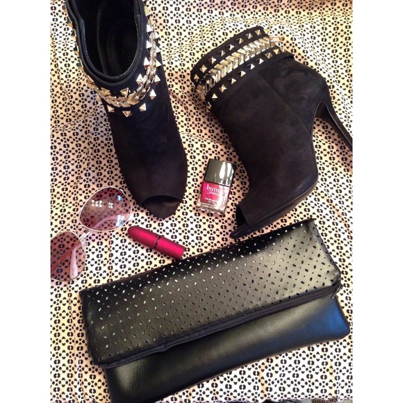 Vegan Leather Handmade Clutches - Picture 3 of 4