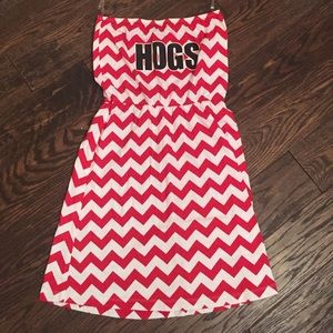 RAZORBACKS DRESS!!