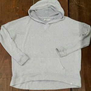 Closing 9/16🐬A&F snit hoodie