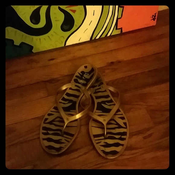 Flip flops