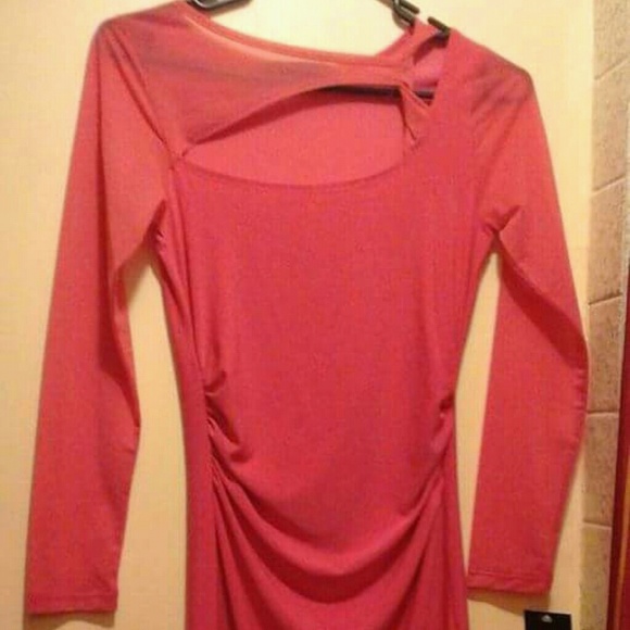 MAKE ME AN OFFER - Picture 1 of 4