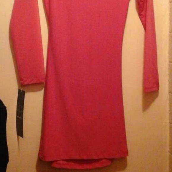 MAKE ME AN OFFER - Picture 4 of 4