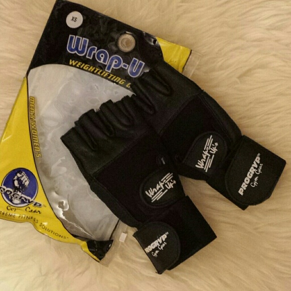 Progryp Workout Gloves with Wrist Wrap. Size XS - Picture 1 of 4