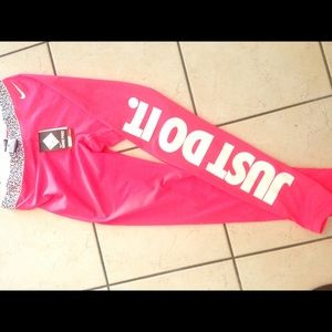 Nike pink leggings