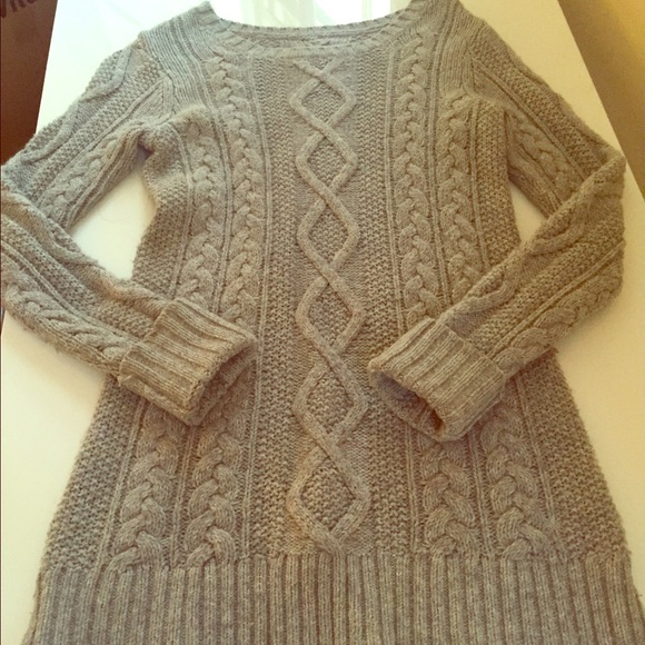 Aerie XS Gray cable knit sweater dress