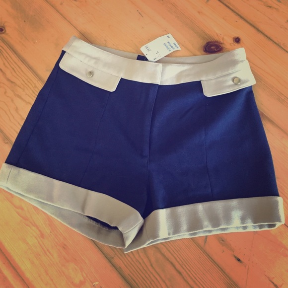 NWT high waisted sailor shorts Size 8