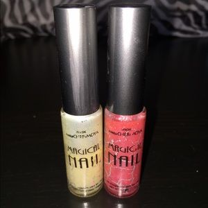 Sparkle striper nail polish