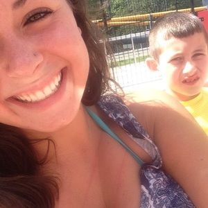 Meet your Posher, Kera