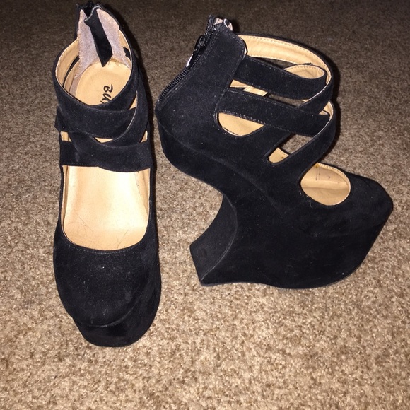 Bumper Shoes Bumper Heelless Black Platform Shoes Poshmark Bumper Shoes Bumper Heelless Black Platform Shoes Poshmark