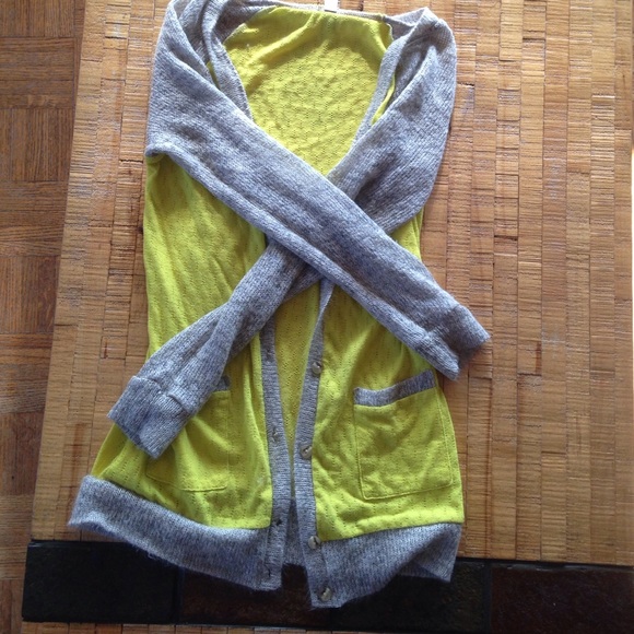 Cute light yellow cardigan