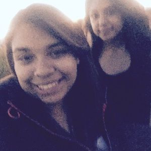 Meet your Posher, Desiree