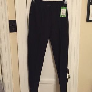 Brand new Lilly Pulitzer travel pant-black