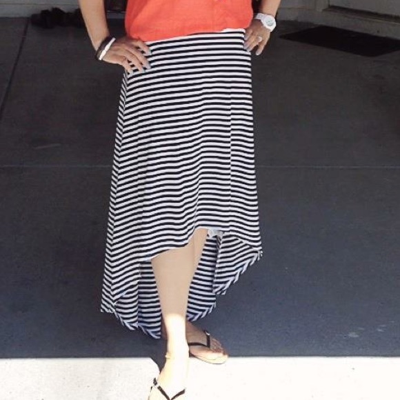 High- low skirt size M