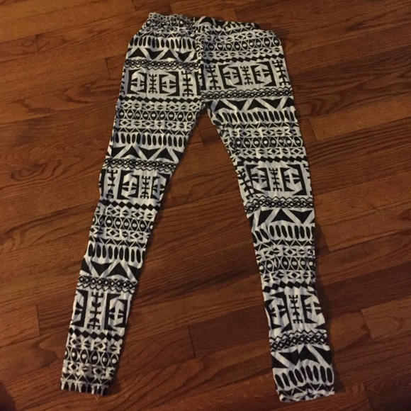 Tribal leggings