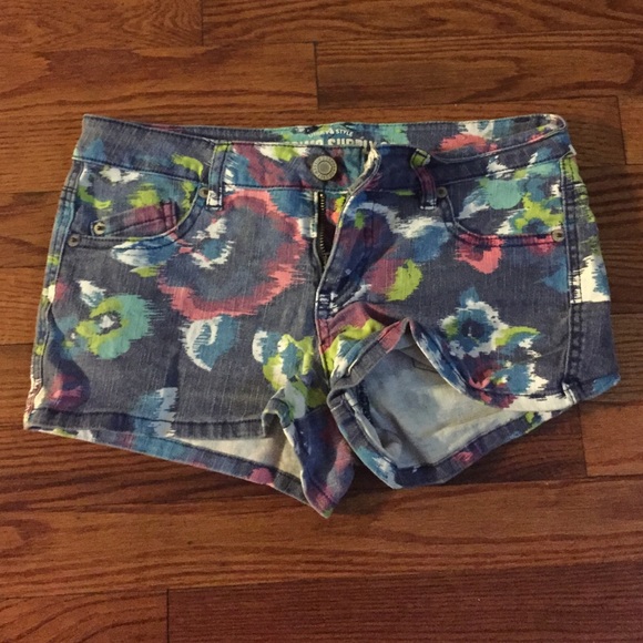 Mossimo shorts