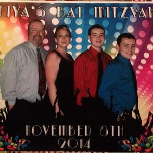 Meet your Posher, Robin