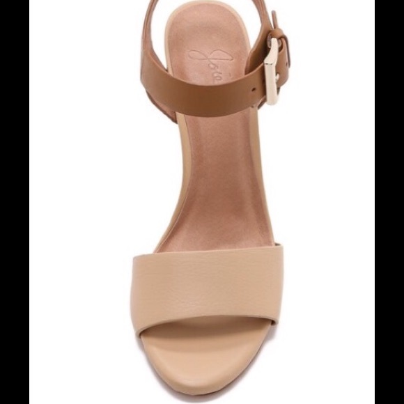 📌SOLD📌 JOIE Elery Sandals in Natural Leather NIB - Picture 3 of 4