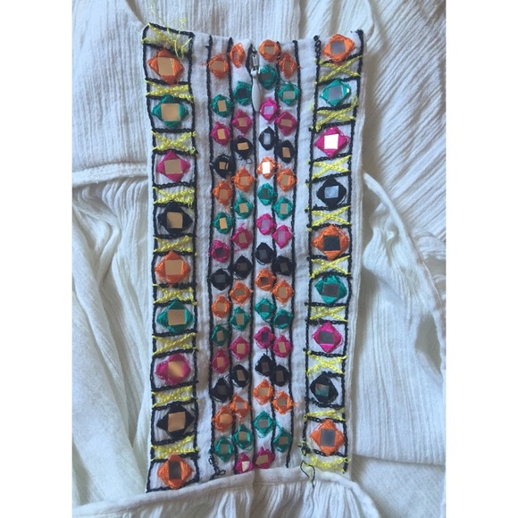 More Photos 6 Shore Road Embroidered Gauzy Dress - Picture 2 of 4