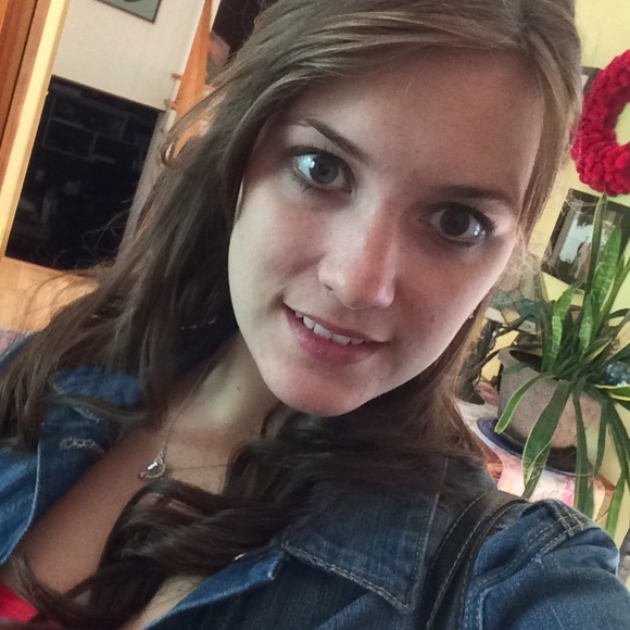 Meet your Posher, Rachel - Picture 1 of 1
